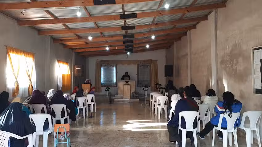 Aeminpu Argentina, zona sur, Iglesia Claypole