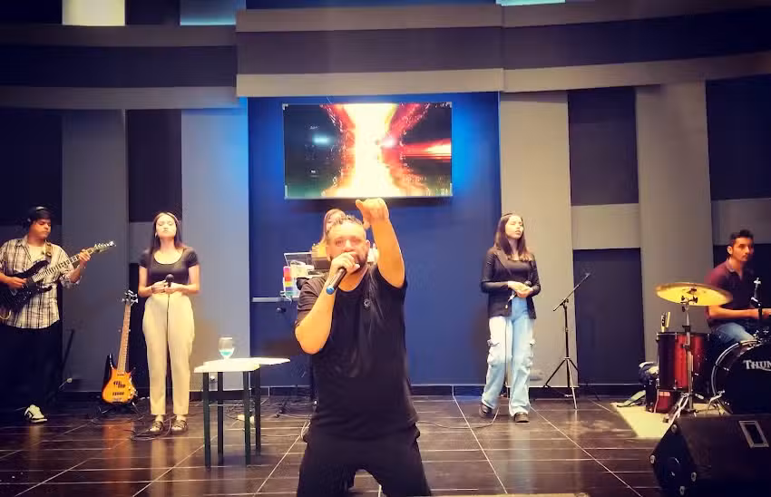 Anexo: Asamblea de Dios Nueva Aliaza Ampl. 1ro de Mayo