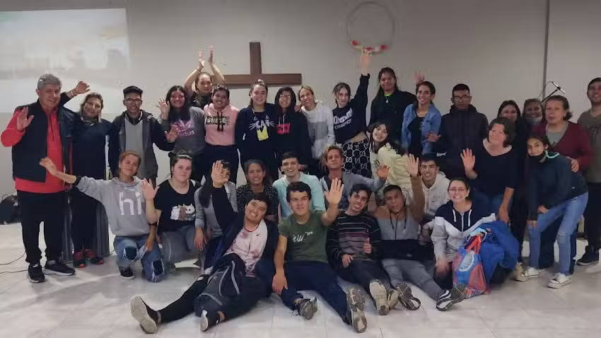 Aposento Alto – de Contacto de Vida, Iglesia Cristiana Evangélica