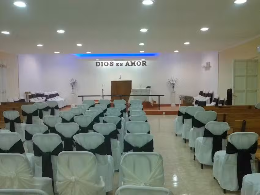 ASAMBLEA CRISTIANA MEDIA AGUA
