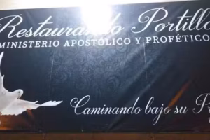 Caminando Bajo su Presencia, ministerio Apostólico y Profético