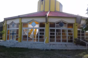 Capilla Cristo Del Milagro Y María Reina De La Paz