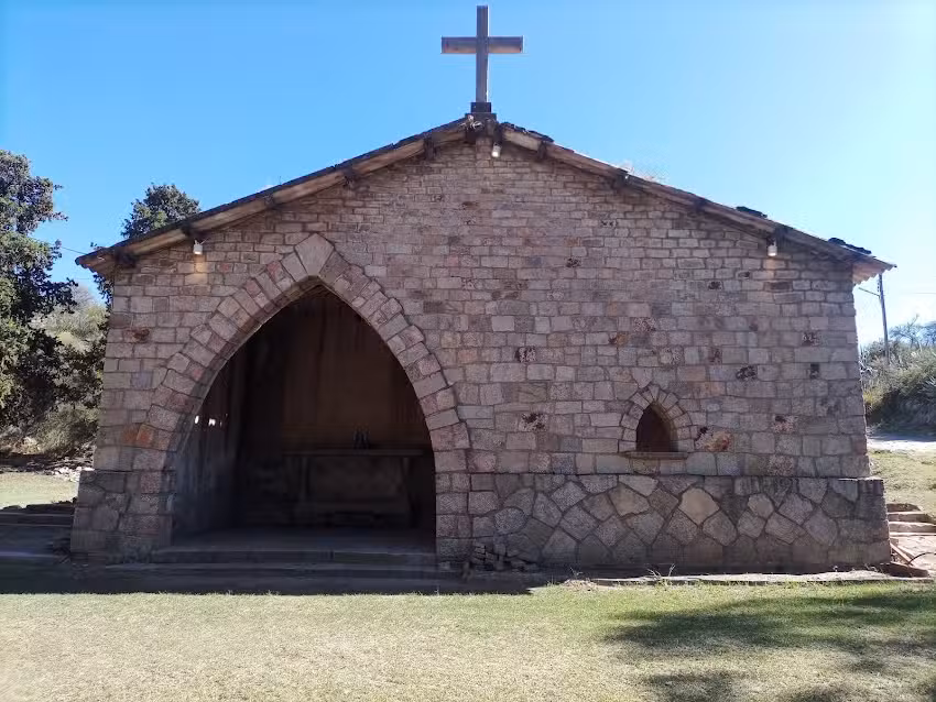 “Capilla de Campamento viejo”