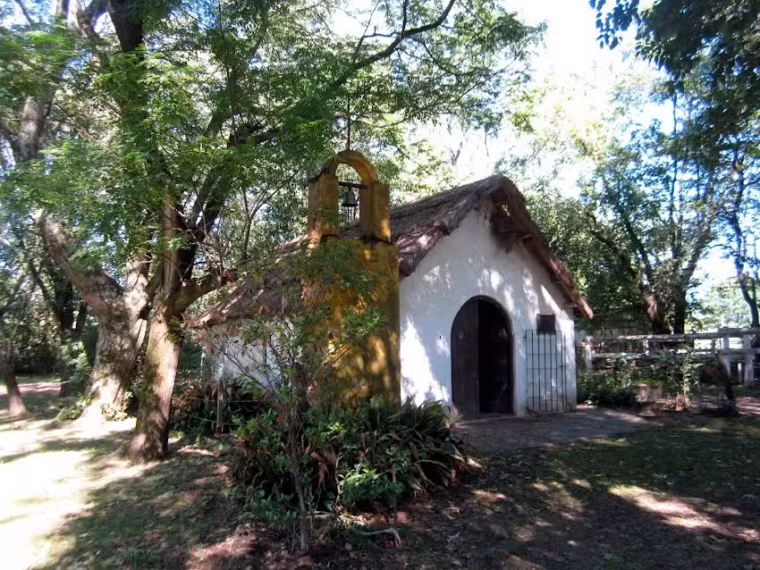 Capilla – La Posta de Peralta