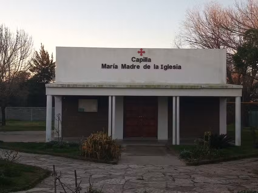 Capilla María Madre de la Iglesia