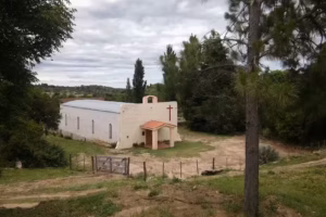 CAPILLA NIÑO DIOS Y SANTA TERESITA