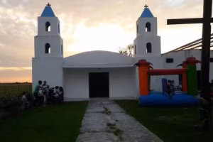 Capilla Nuestra Señora de Lourdes