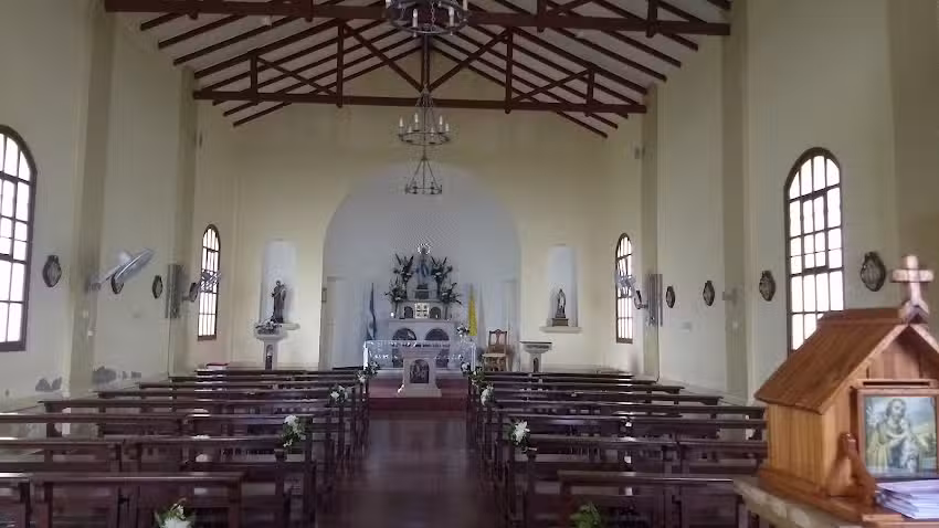 Capilla Nuestra Señora de Lourdes