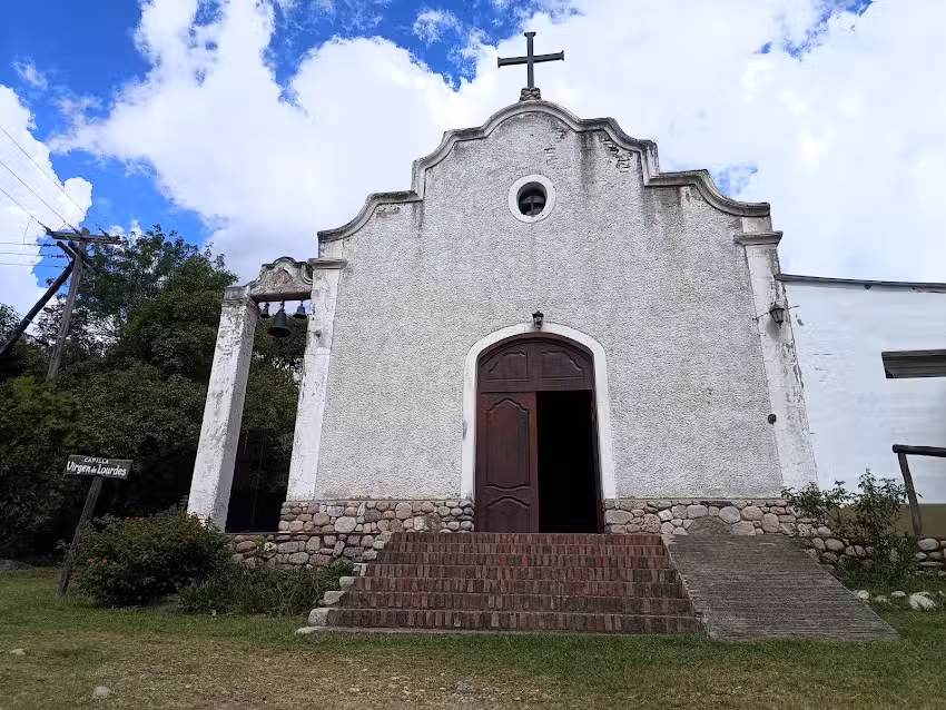 Capilla Nuestra Señora de Lourdes