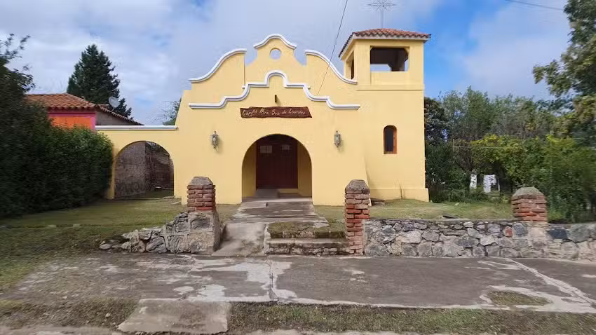 Capilla Nuestra Señora de Lourdes