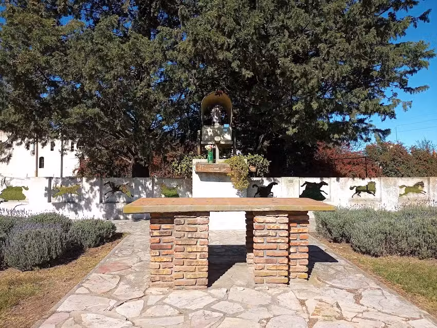 Capilla “Nuestra Señora de Luján”