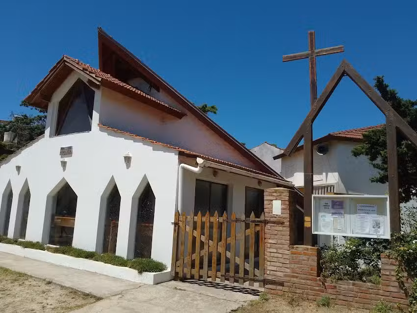 Capilla Nuestra Señora de Lujan.