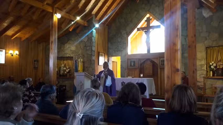 Capilla “Sagrada Familia” del Colegio FASTA Miguel Ángel Tobares