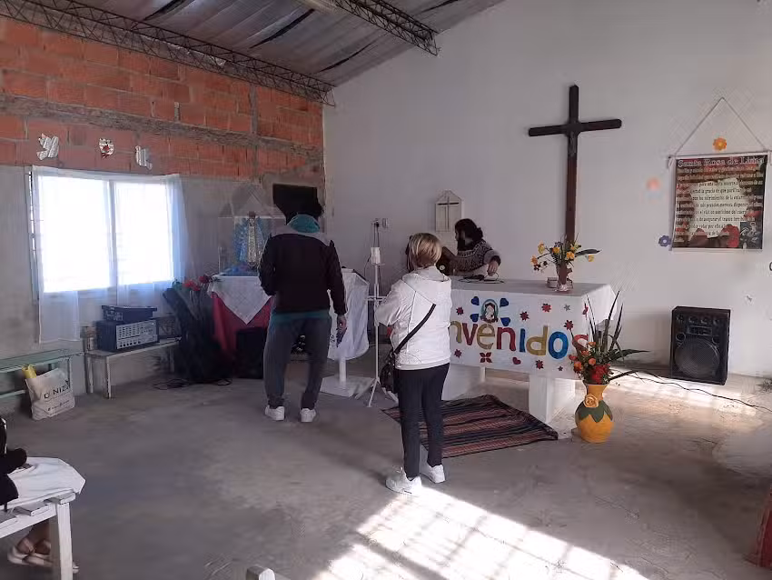 Capilla Santa Rosa De Lima (Parroquia San Jose – Diocesis De Merlo-Moreno)