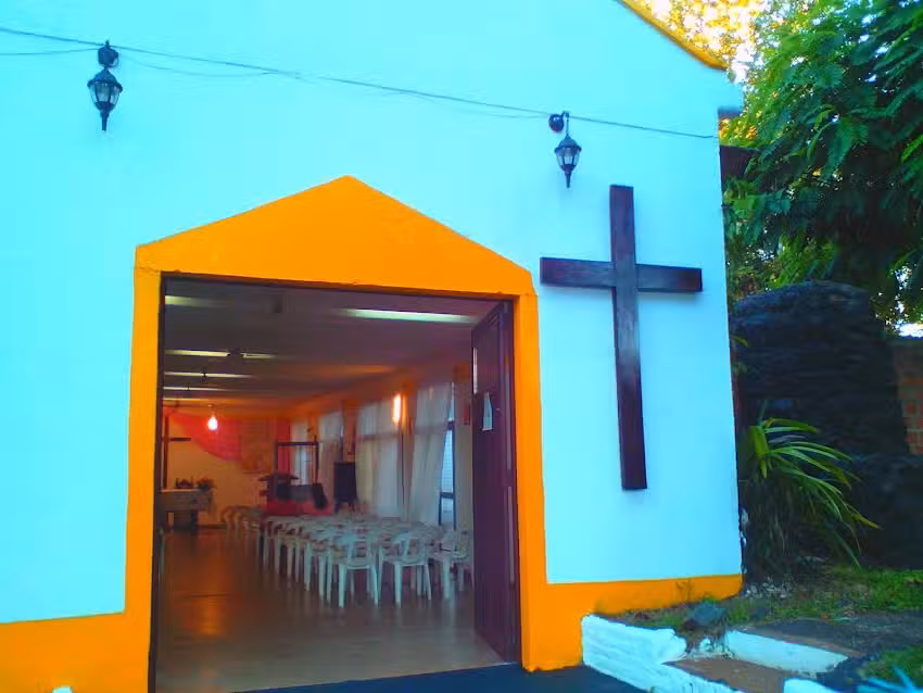 Capilla Virgen De Lourdes