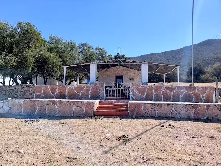 Capilla Virgen del Rosario _ Las Cañas