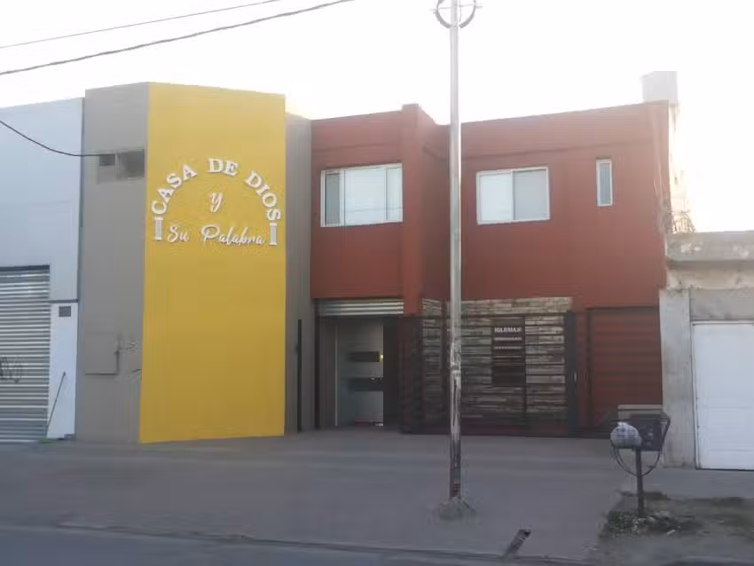 Casa De Dios y Su Palabra