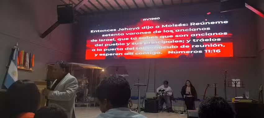 Casa la gloria de Dios
