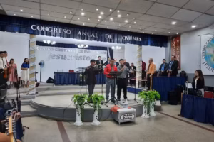 Centro Cristiano de Evangelismo “Jesucristo Vive ” – Templo Central