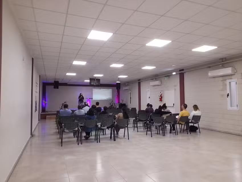 Centro cristiano manantial de vida (ccmv)