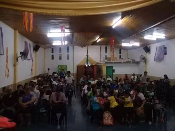 Centro De Adoración Familiar Jesucristo Es La Respuesta