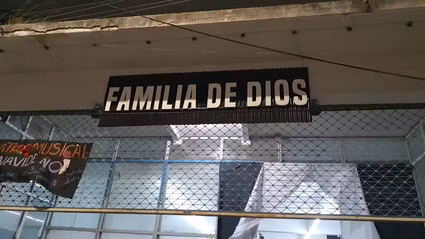 CENTRO DE AVIVAMIENTO FAMILIAR