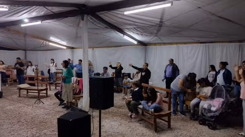 Centro Evangelistico Cristo es la Respuesta Movimiento Cristiano y Misionero