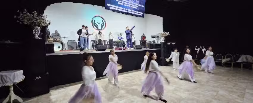 CFC DIOS CON NOSOTROS