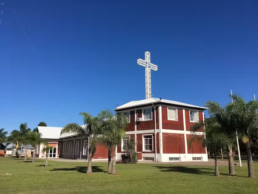 Complejo Evangelístico Peniel