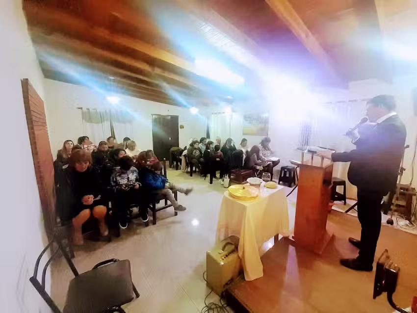 Comunidad Cristiana Casa de Oracion MCyM