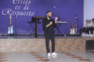 Cristo Es La Respuesta (f.06)
