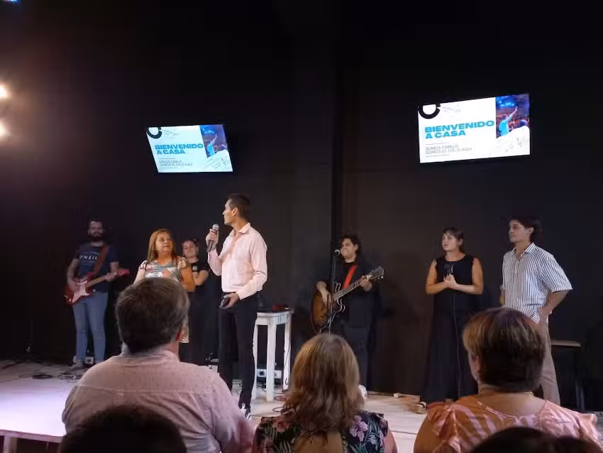 El Cielo Aquí, Comunidad de fe