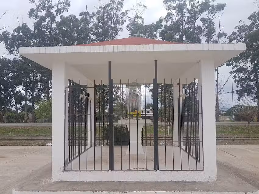 Gruta San Cayetano