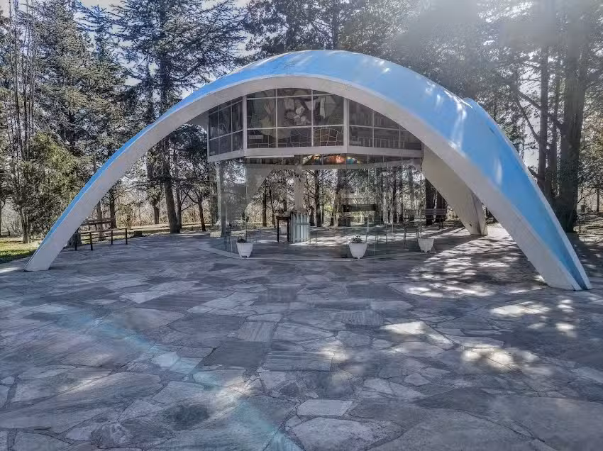 Gruta Virgen de los Pobres