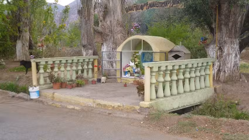Gruta Virgen del Canal
