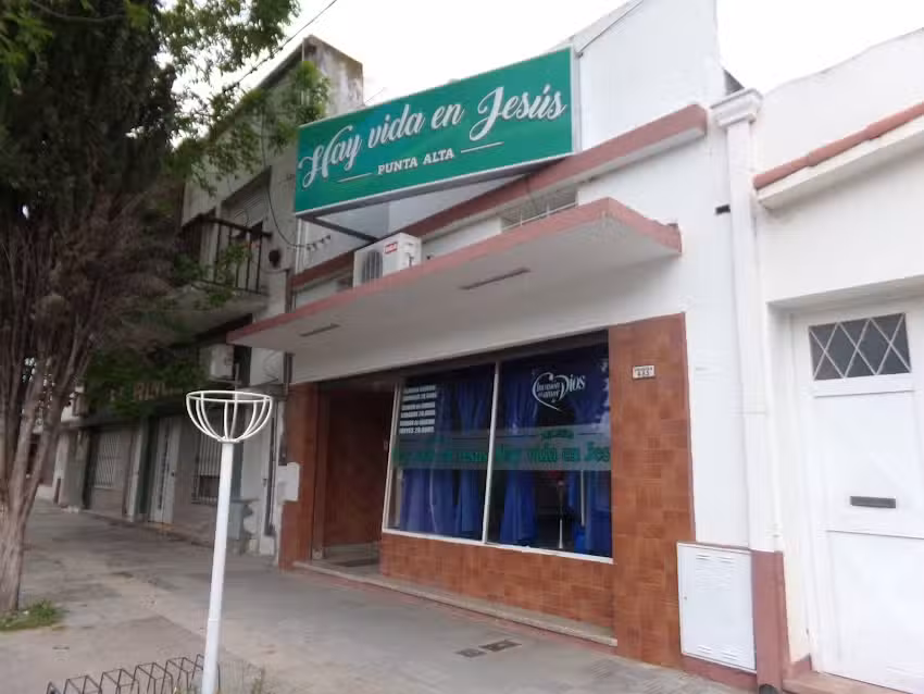 Hay Vida En Jesús