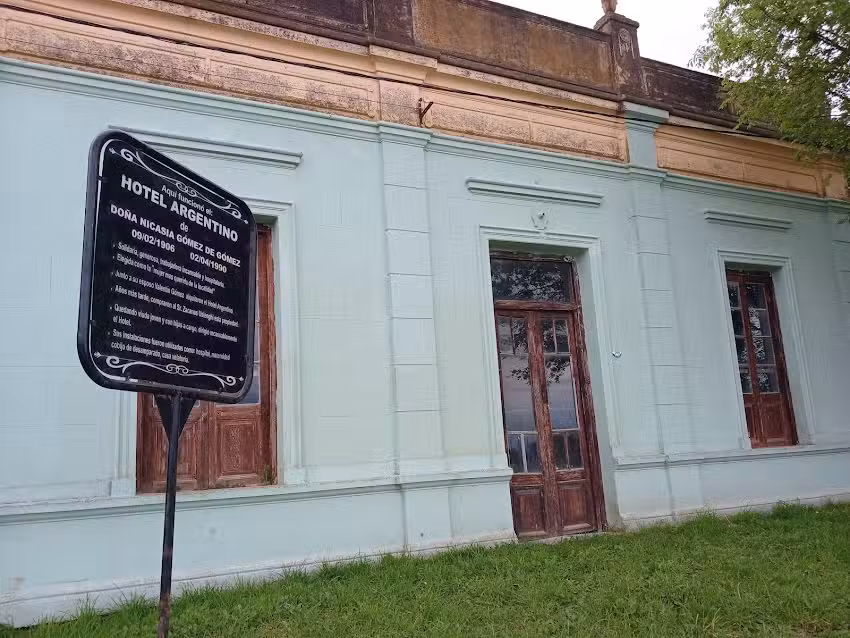 Hotel Argentino. Granjas Comunitarias Adulam