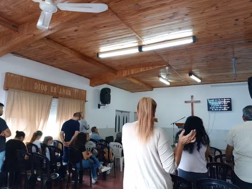 I.E.B Los Pinos