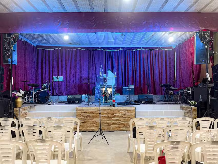 I.P.U.A (Iglesia Pentecostal Unida Arg.) Pastor Abraham.