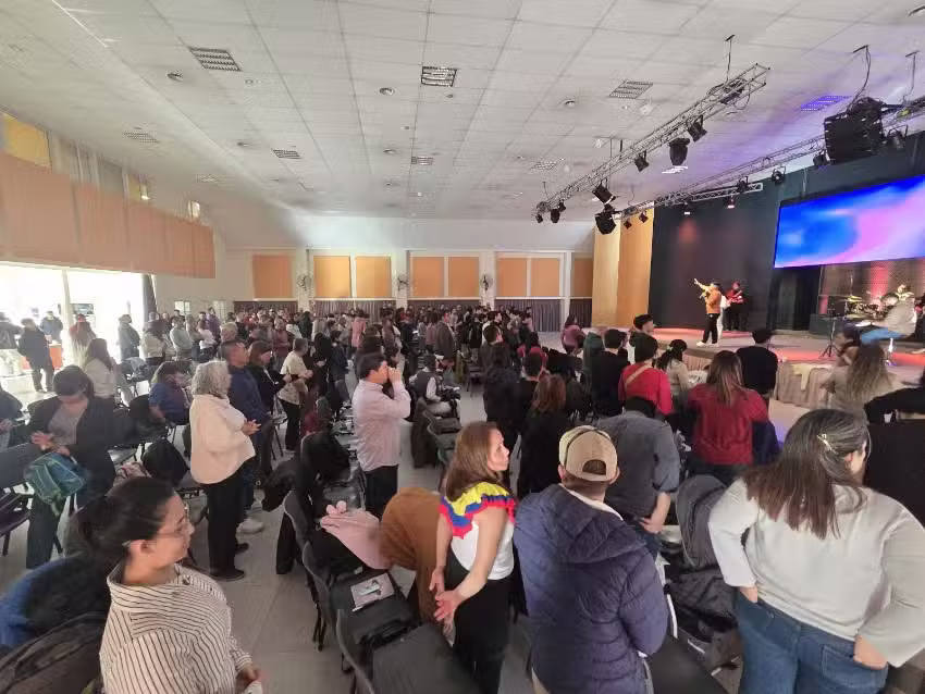 Iglesia Acércate a la vida