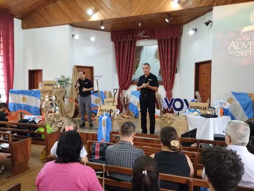Iglesia Adventista del Séptimo Día – Jardín América