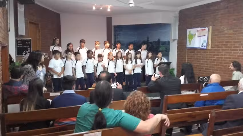 Iglesia Adventista del Séptimo Día – La Aurora