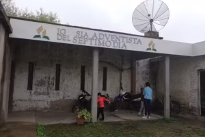 Iglesia Adventista del Séptimo Día – Manantial