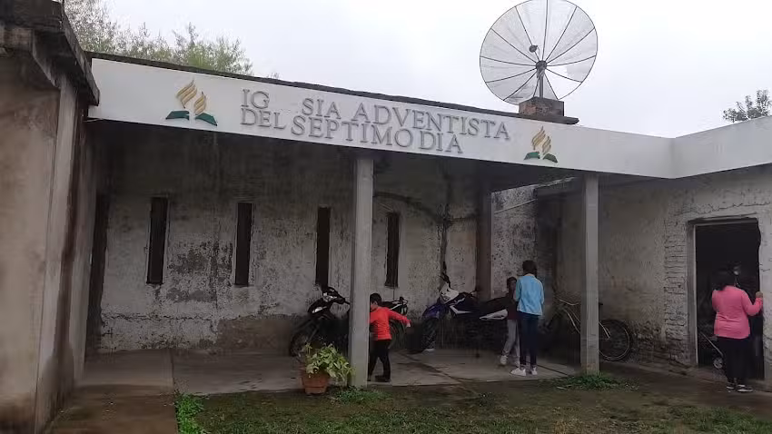 Iglesia Adventista del Séptimo Día – Manantial