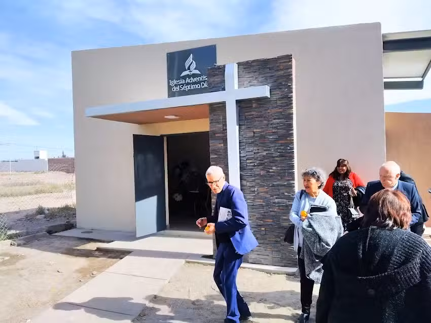 Iglesia Adventista del Séptimo Día – Rodeo del Medio