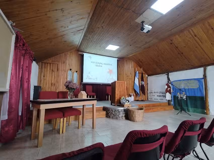 Iglesia Adventista del Séptimo Día – Villa La Angostura