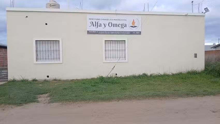 Iglesia “Alfa y Omega” Batán