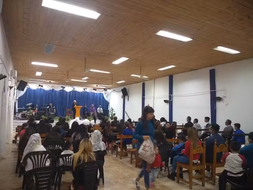 Iglesia Asamblea De Dios Cristiana Pentecostal “Ministerio Fe en Marcha”