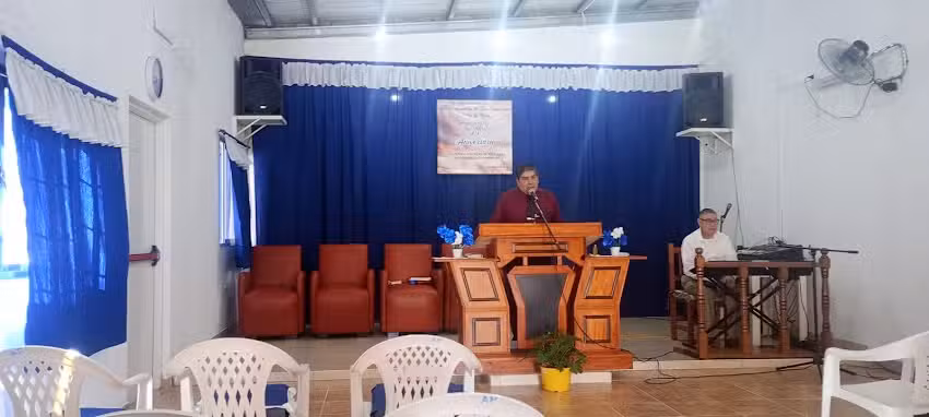Iglesia asamblea de Dios pentecostal 554