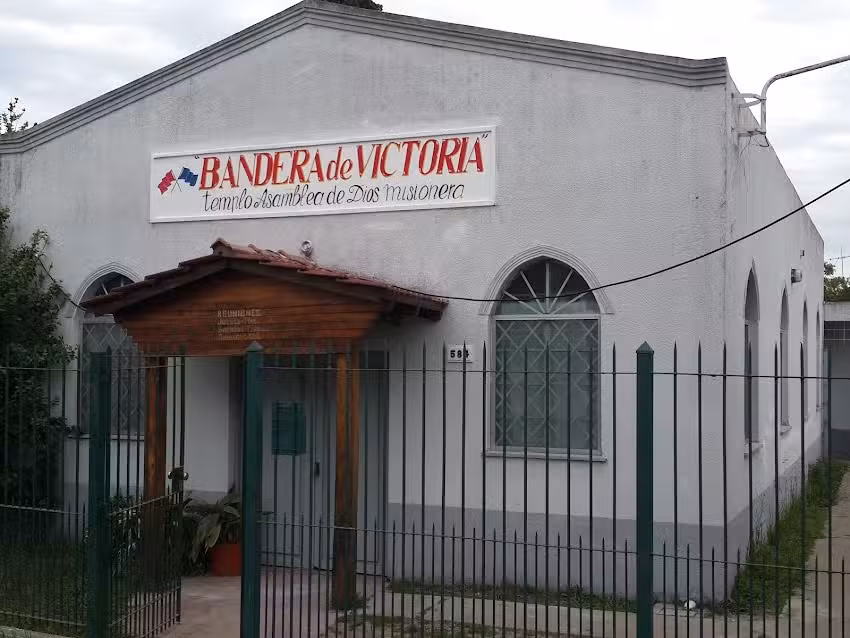 Iglesia BANDERA de VICTORIA